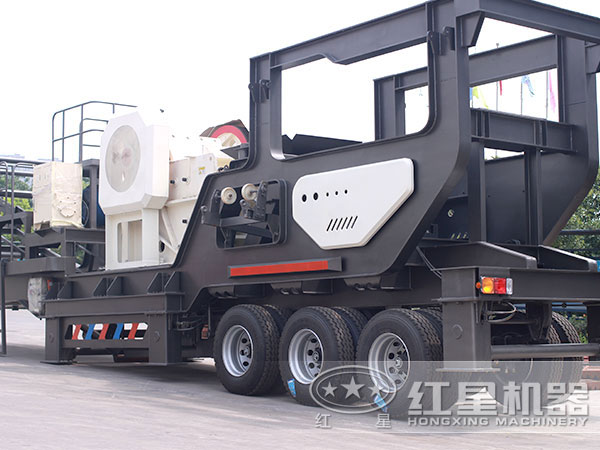 自行式石子破碎機(jī)，車(chē)載移動(dòng)就是方便
