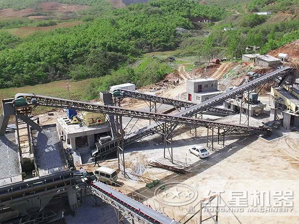 能把石塊破碎成石子的打石機(jī)多少錢(qián)？怎么配置？