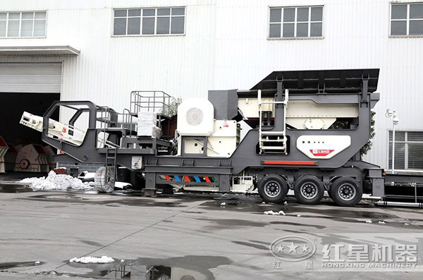 小型車式流動(dòng)石子粉碎機(jī)，小巧輕便但不失專業(yè)