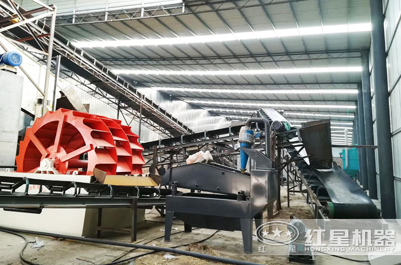 水洗沙機(jī)械多少錢一套？（內(nèi)有大型水洗沙機(jī)械工作視頻）