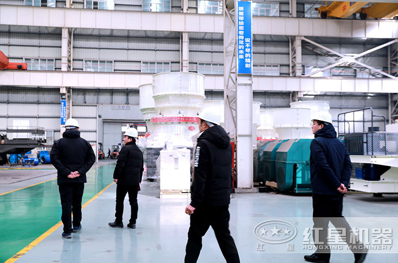 反擊破與圓錐破有什么區(qū)別，制砂用反擊破好還是圓錐破好？